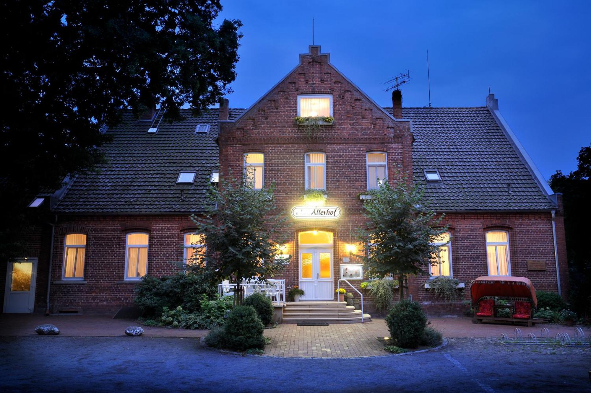 Land-Gut-Hotel Allerhof Frankenfeld Exterior photo