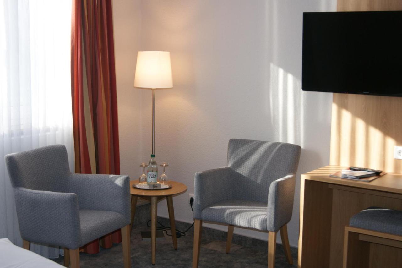Land-Gut-Hotel Allerhof Frankenfeld Exterior photo